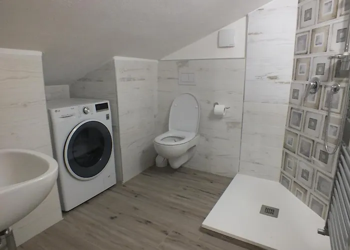 Tivania Dream - Hi-end Modern Attic Appartement Zelbio