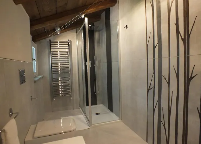 Tivania Dream - Hi-end Modern Attic